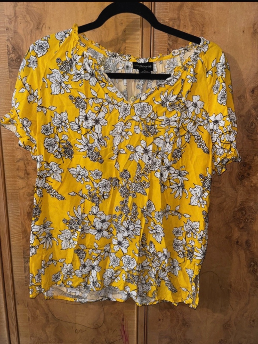 Yellow Floral Short-Sleeve Women's Top - size Medium